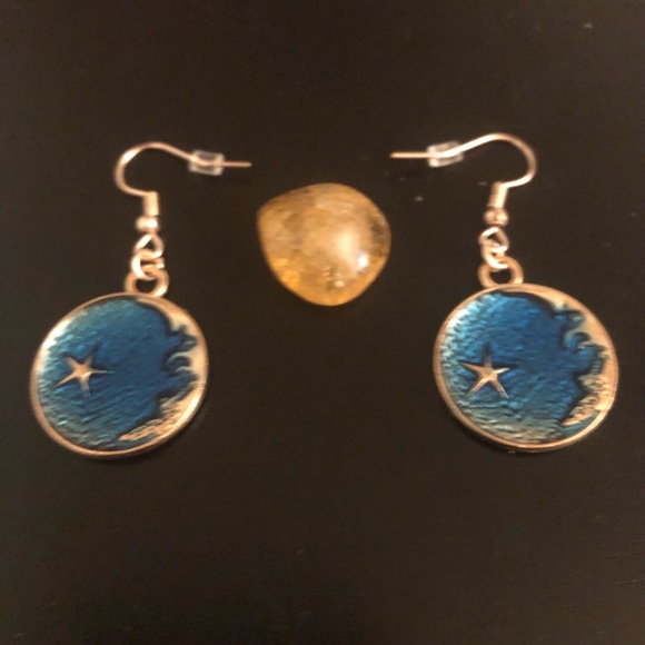 Handmade Accessories - Handmade Brand New Full Moon & Star Earrings